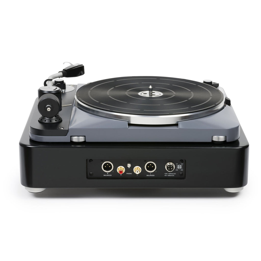 Thorens TD 124 DD turntable detail