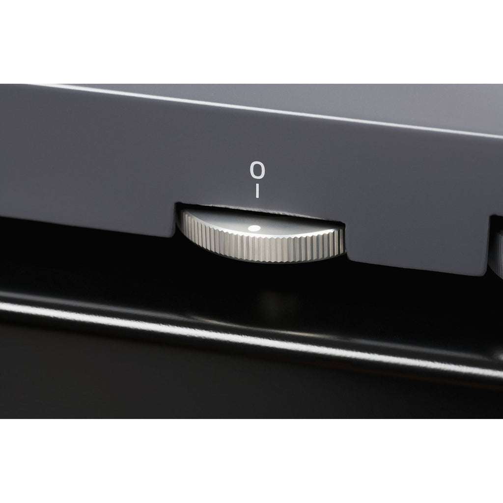 Thorens TD 124 DD turntable detail