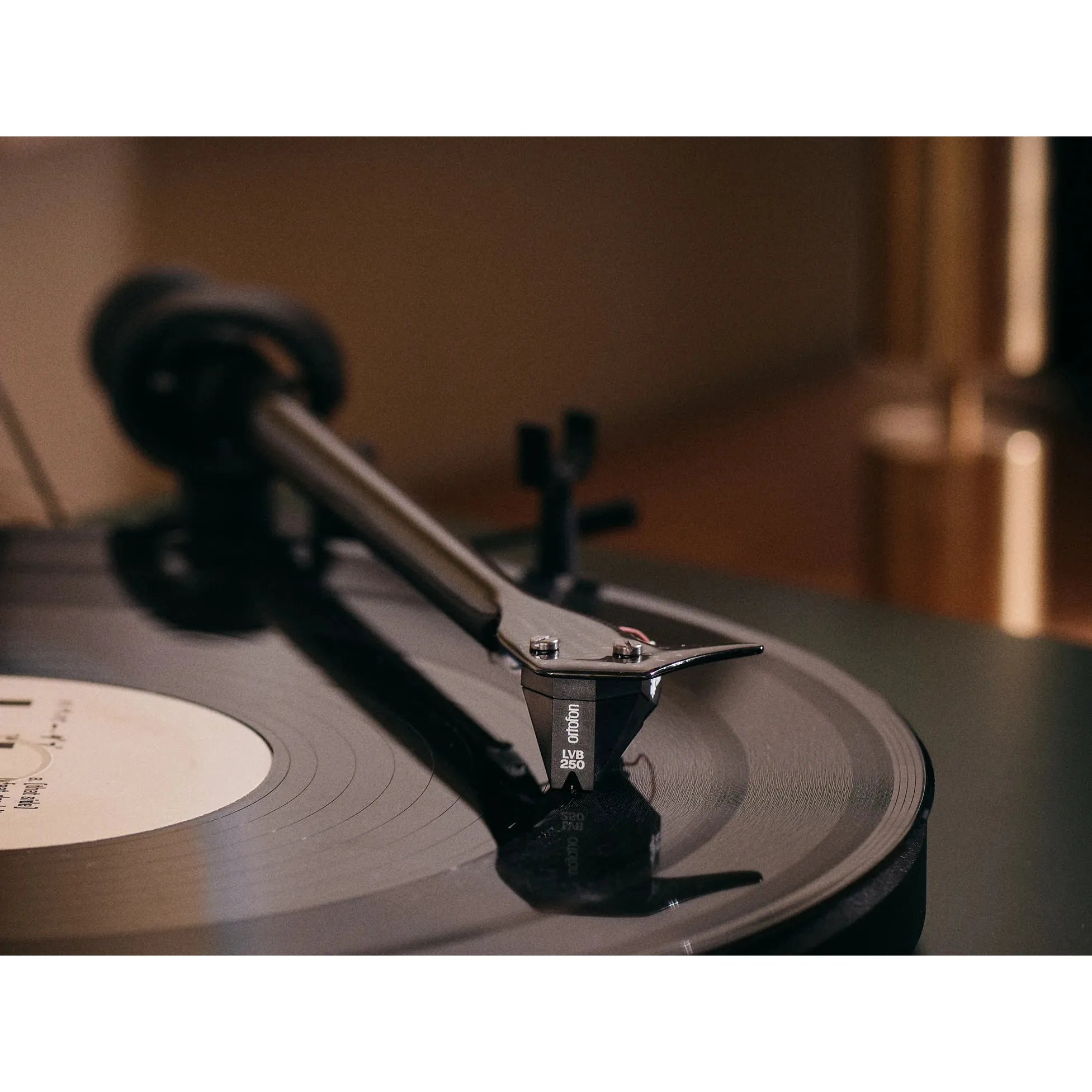 Ortofon - 2M Black LVB 250 MM Cartridge