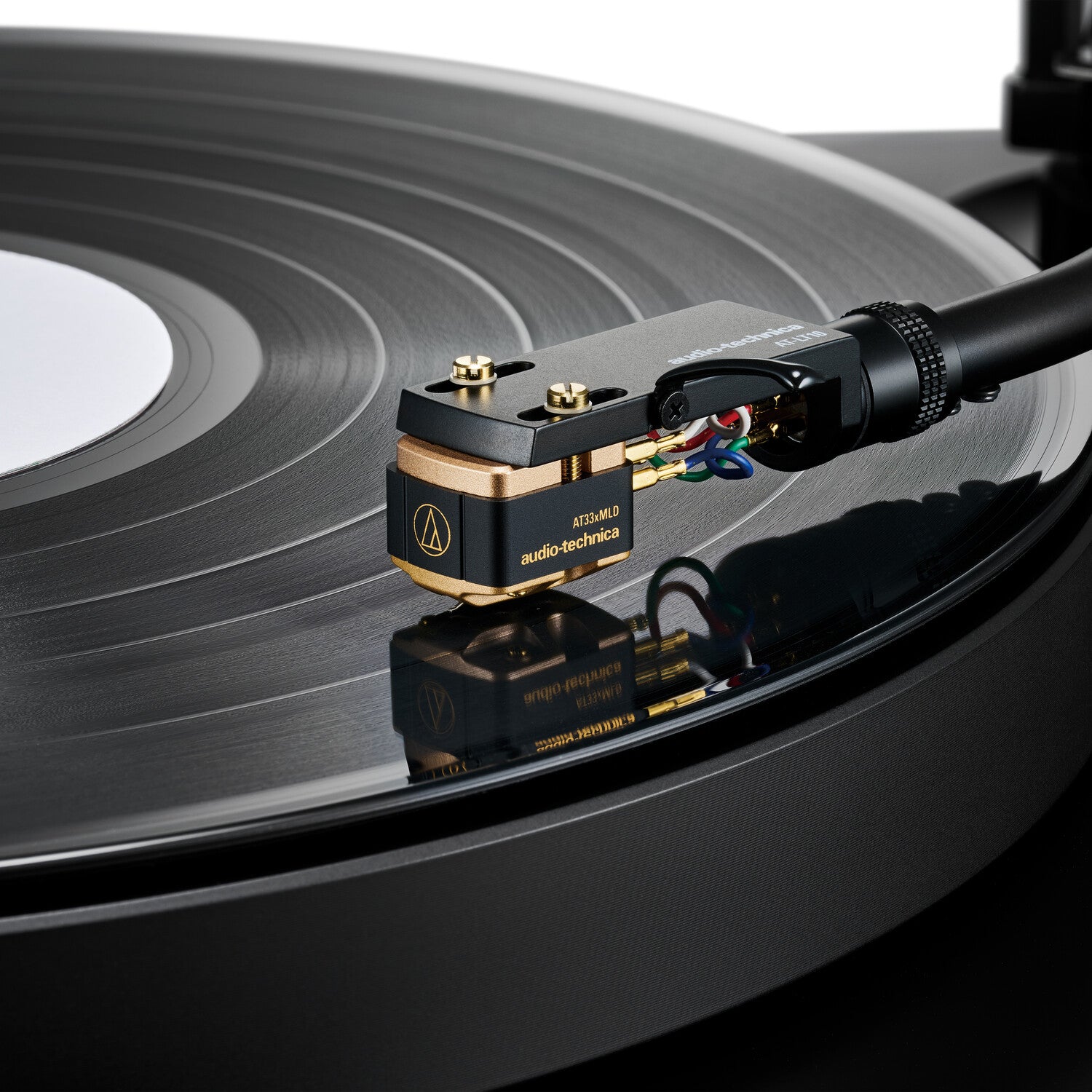 Audio-Technica AT33XMLD MC phono cartridge - additional view