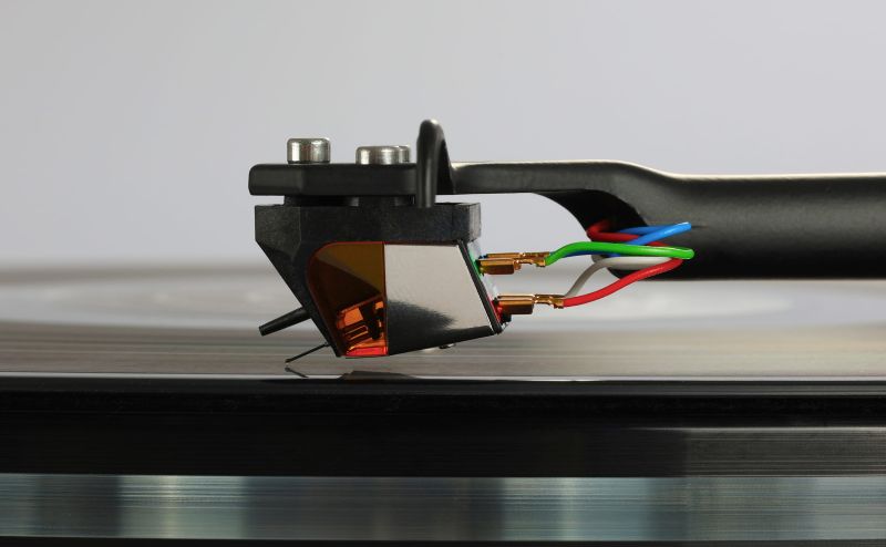 Rega Nd9 MM cartridge detail