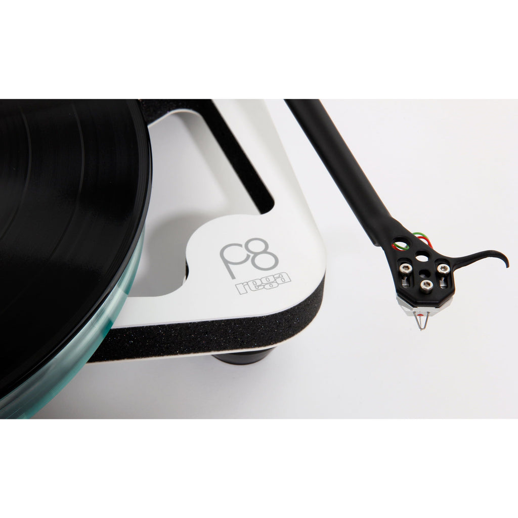 Rega - Planar 8 Turntable