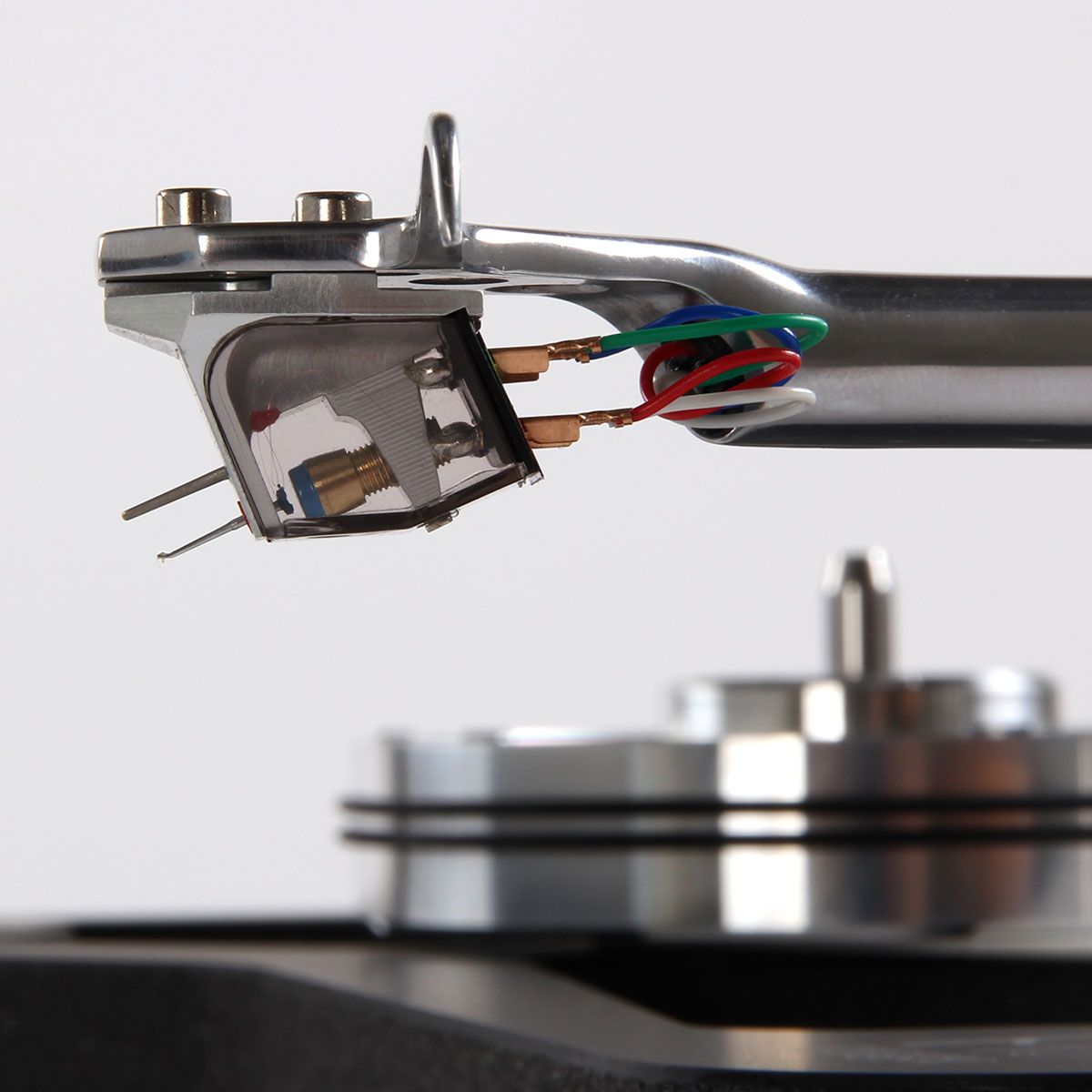Rega - Planar 10 Turntable