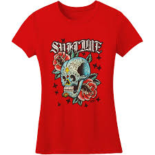 Erhabenes Damen-T-Shirt mit Totenkopf und Rosen